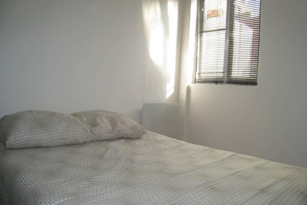 Charmante Maisonnette Aux Portes De Paris Saint-Ouen  Εξωτερικό φωτογραφία